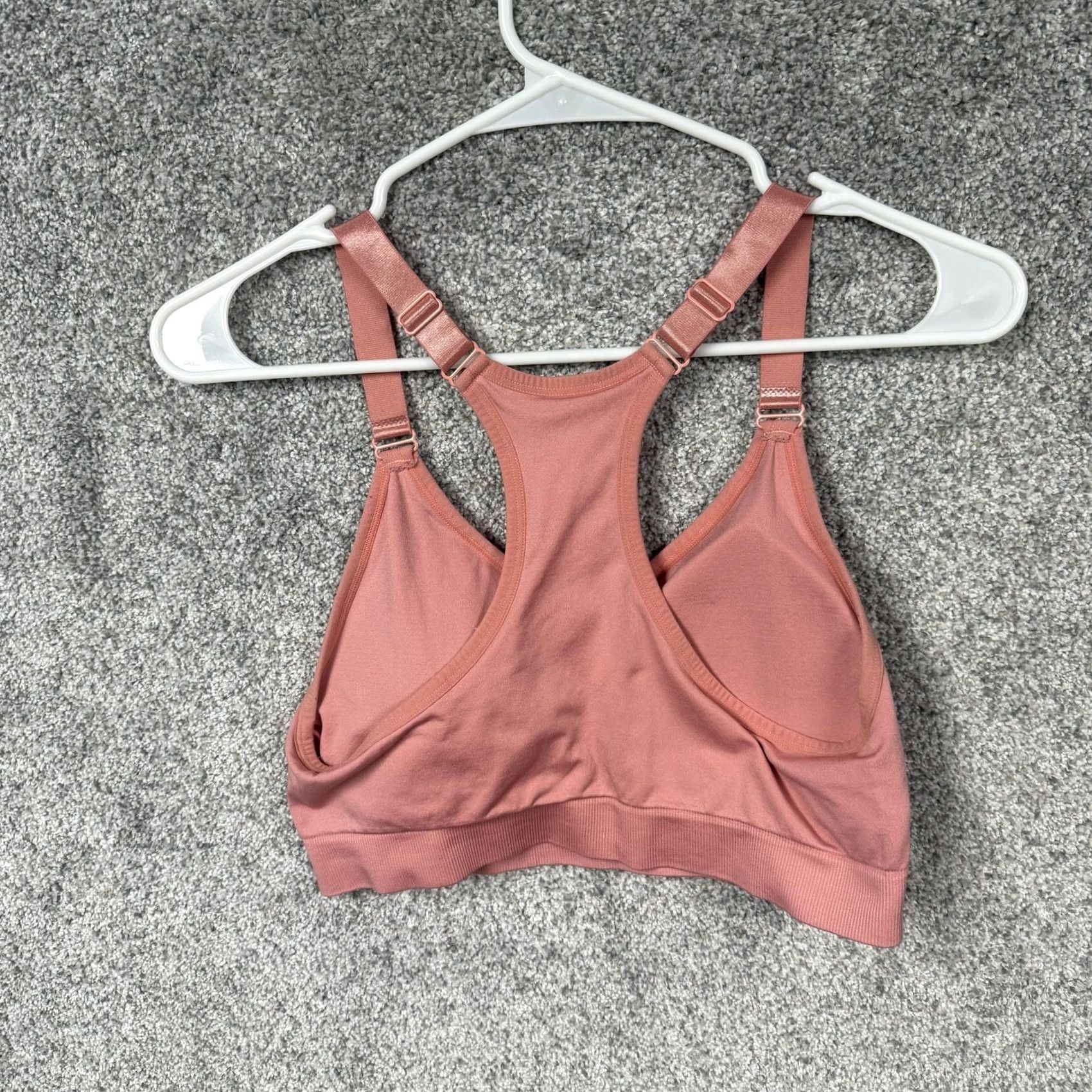 Puma Puma Sports Bra Womens Large Pink Wireless Racerback Adjustable Stretch Athletic Size ONE SIZE - 6 Thumbnail