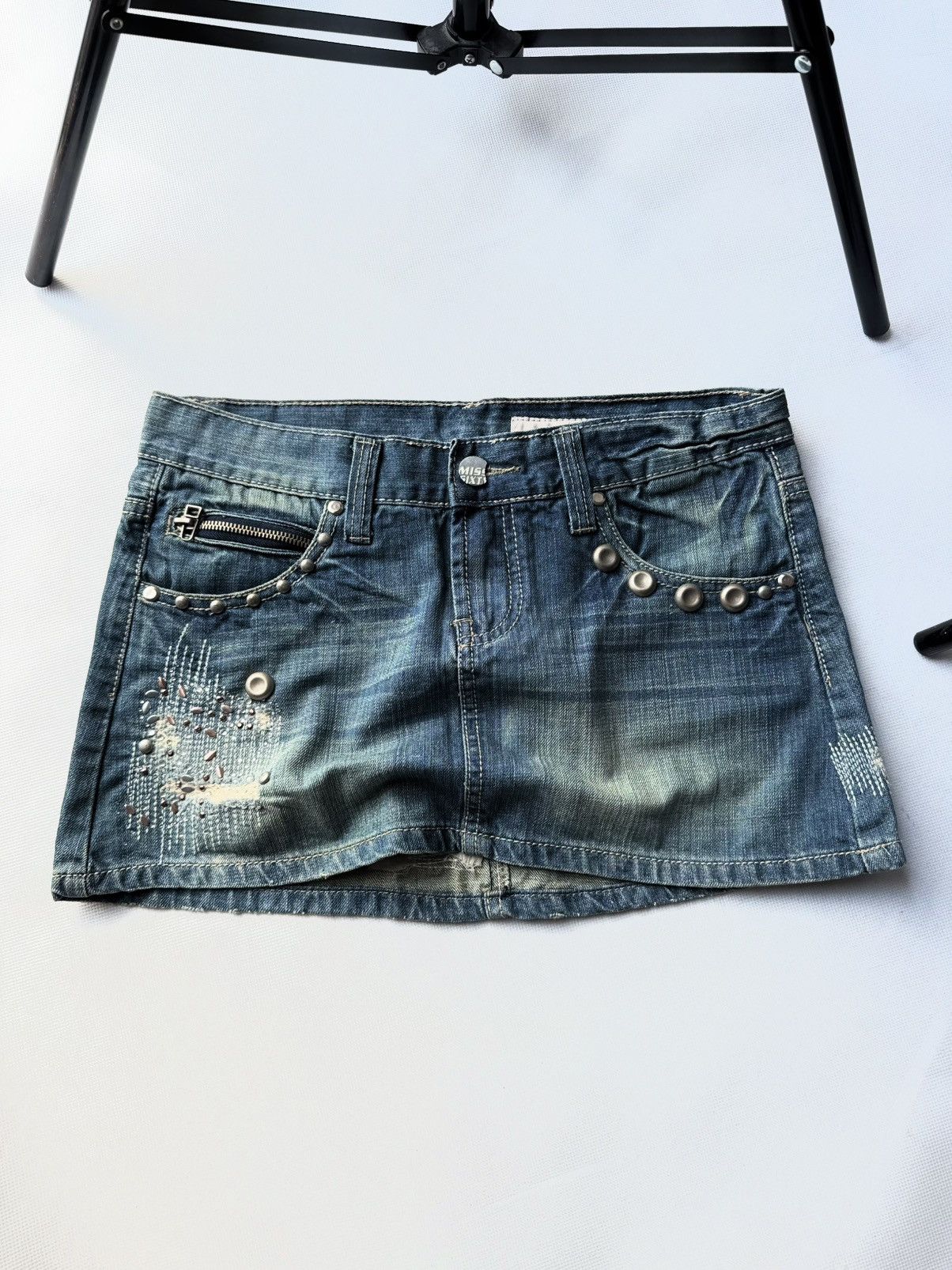 Miss Sixty × Vintage VINTAGE MISS SIXTY 2000s Distressed MINI SKIRT Miss Me Style Size 30" / US 8 / IT 44 - 2 Thumbnail