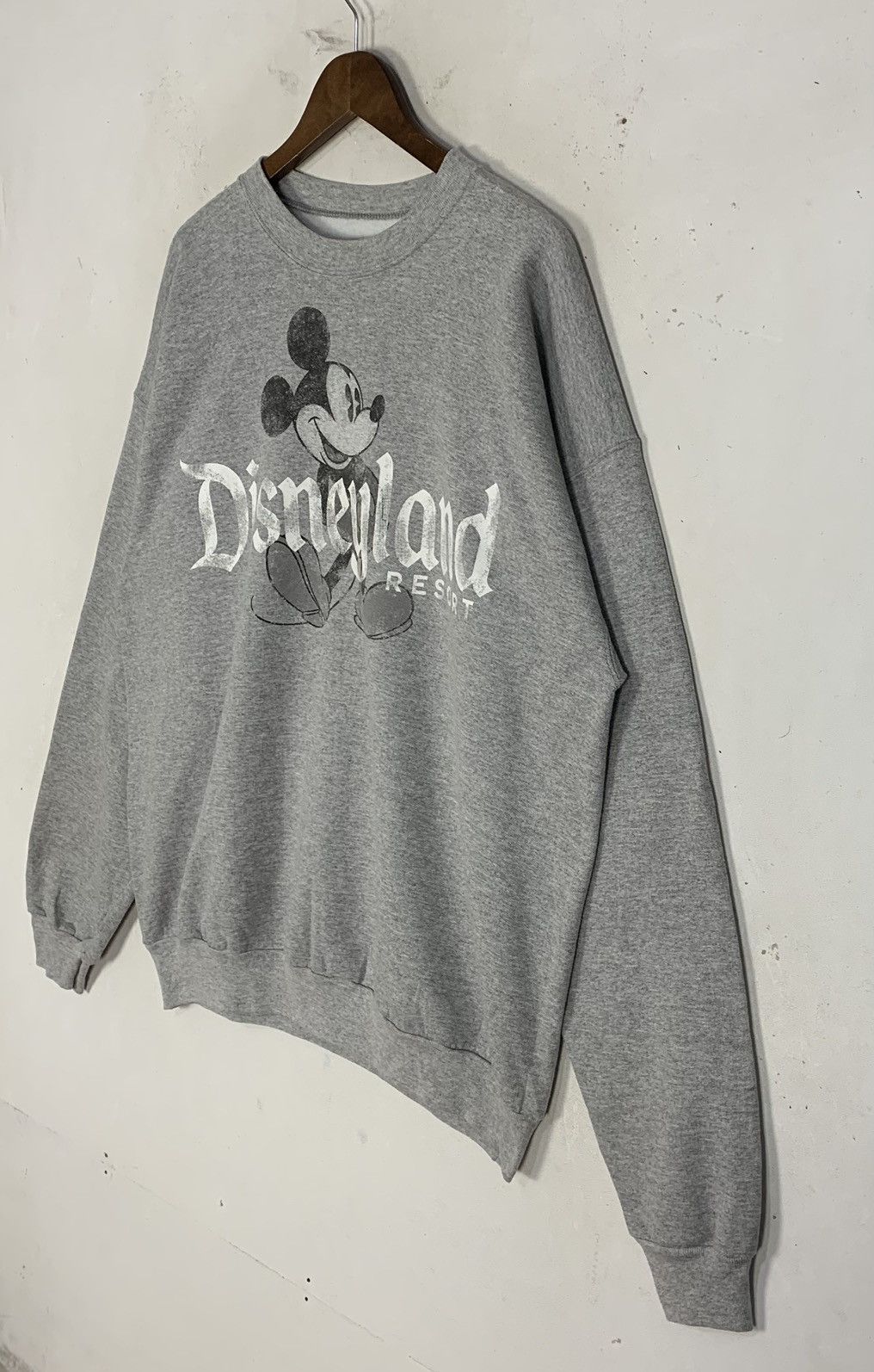 Hanes vintage Hanes Comfo Walt Disney World&Disneyland sweatshirt Size US XL / EU 56 / 4 - 4 Thumbnail