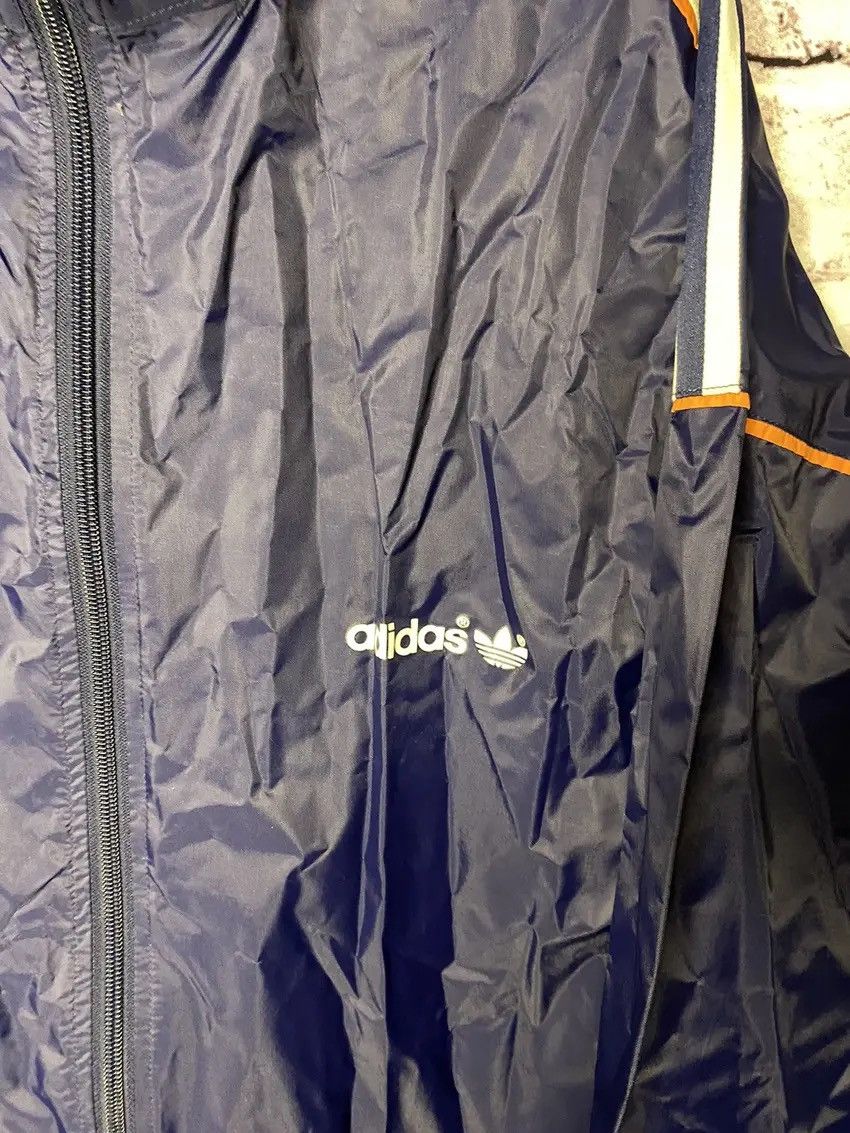 Adidas Men's vintage adidas raincoat small logo 90s STREETWEAR Size US M / EU 48-50 / 2 - 5 Thumbnail