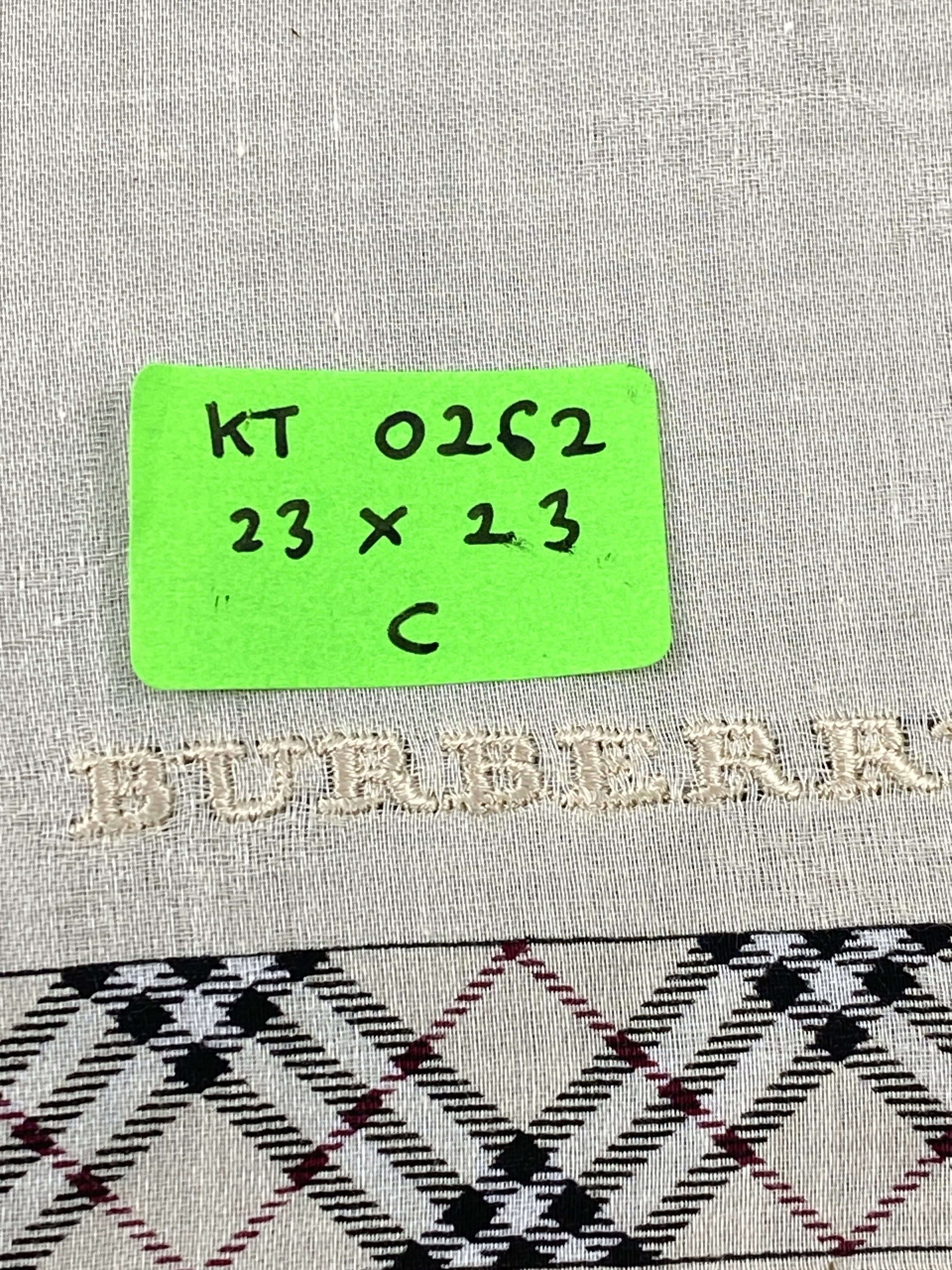 Burberry Vintage Burberry Handkerchief / Neckerchief KT0262 Size ONE SIZE - 8 Thumbnail