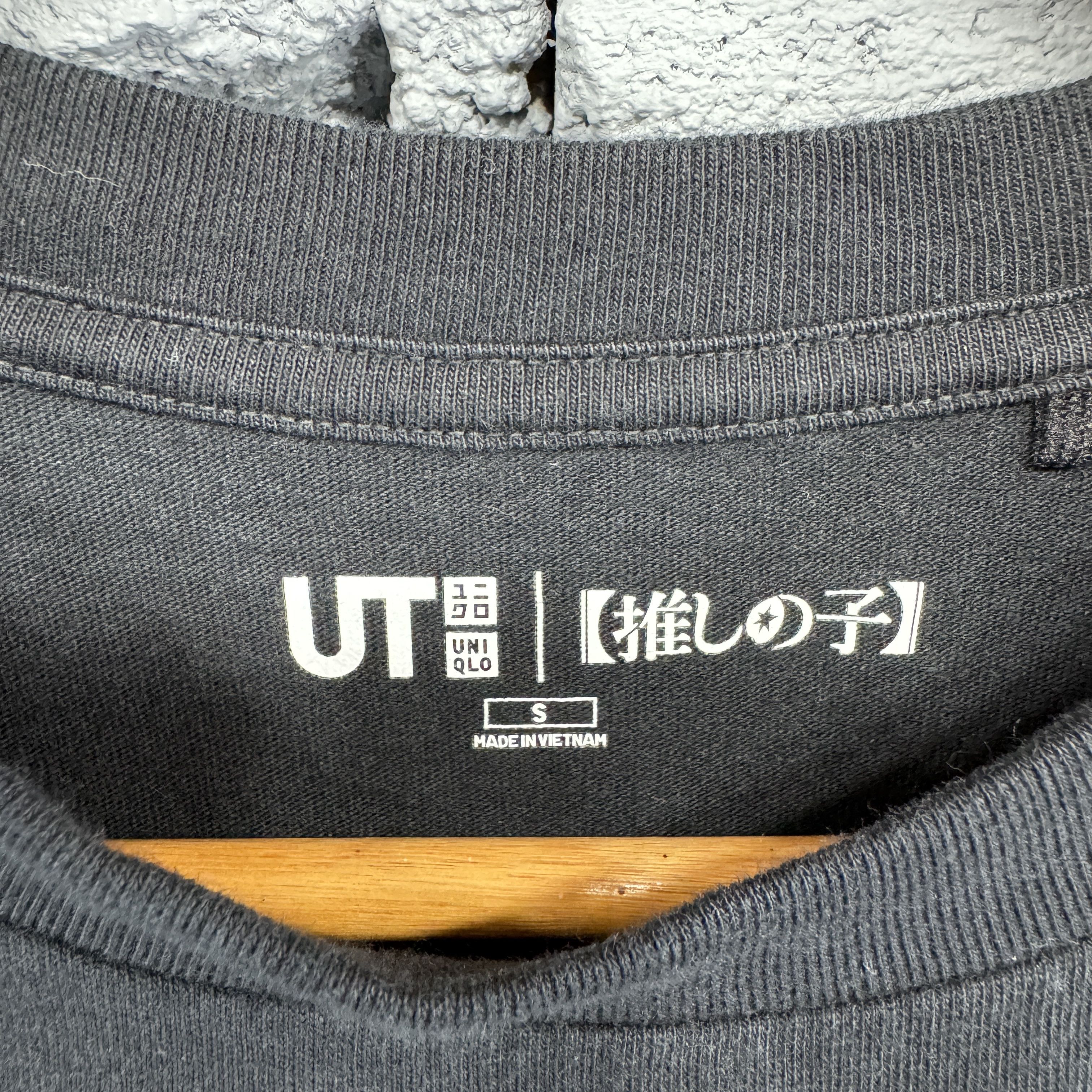 Uniqlo UNIQLO UT Oshi no Ko Sunfaded Tshirt Black From Japan Size US S / EU 44-46 / 1 - 4 Thumbnail