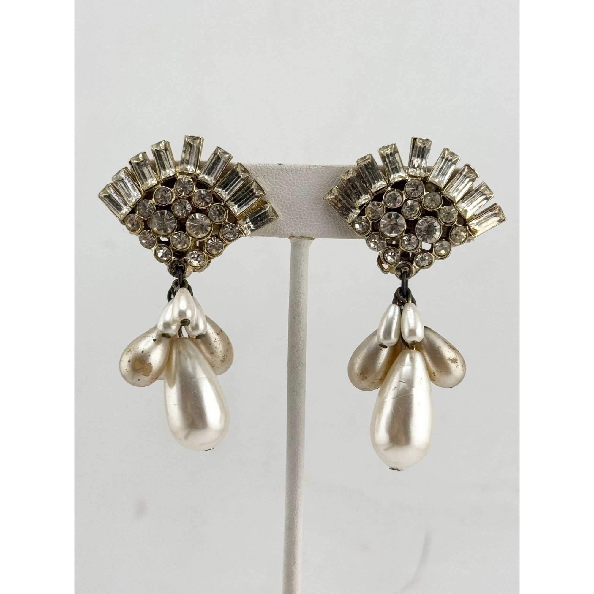 Vintage Vintage large ornate rhinestone & faux pearl tassel dangle s Size ONE SIZE - 2 Thumbnail