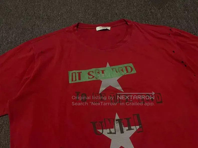 Valentino Valentino Red Distressed Short Sleeve T. Size US L / EU 52-54 / 3 - 5 Thumbnail