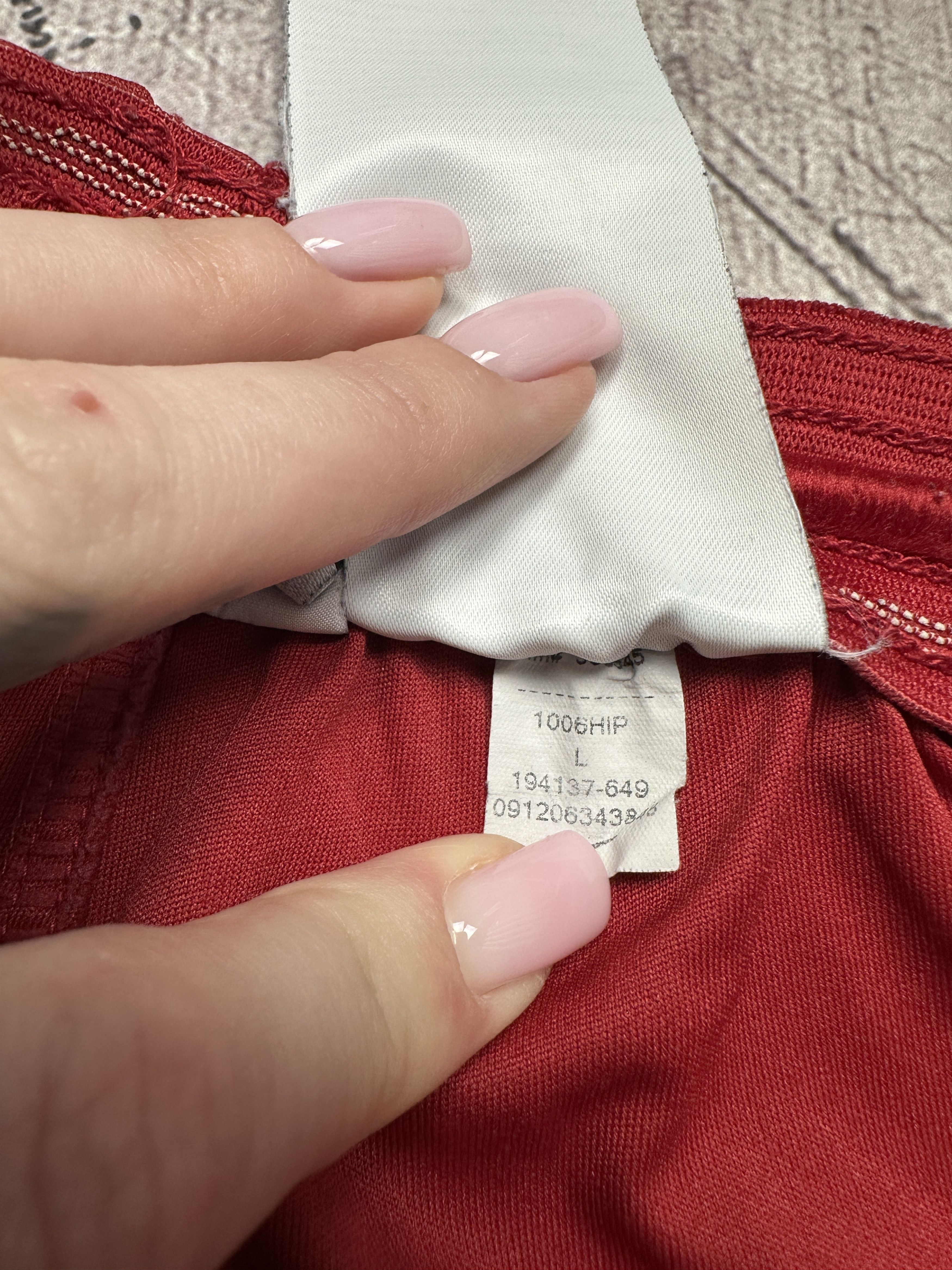 Nike Nike Dri Fit Vintage Mens Shorts Size US 34 / EU 50 - 6 Thumbnail