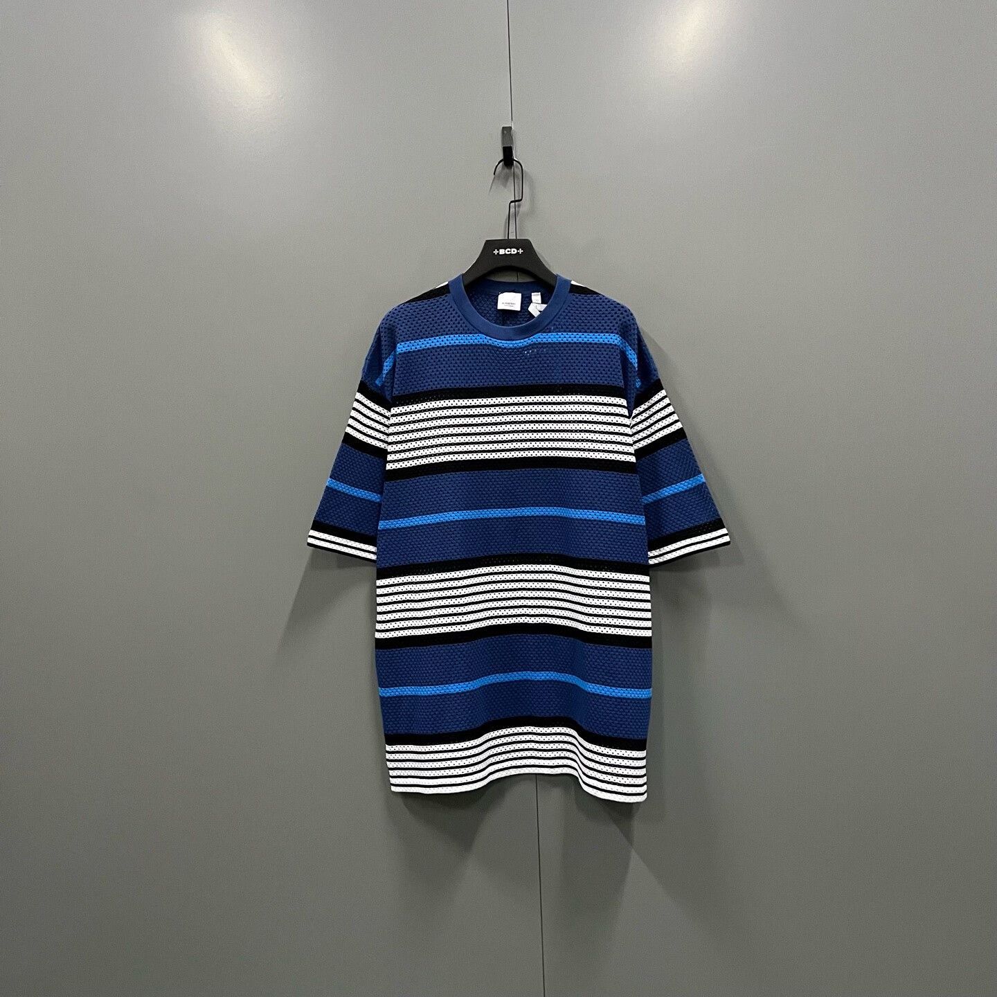 Burberry Burberry Striped T-Shirt s Men Size US S / EU 44-46 / 1 - 1 Thumbnail