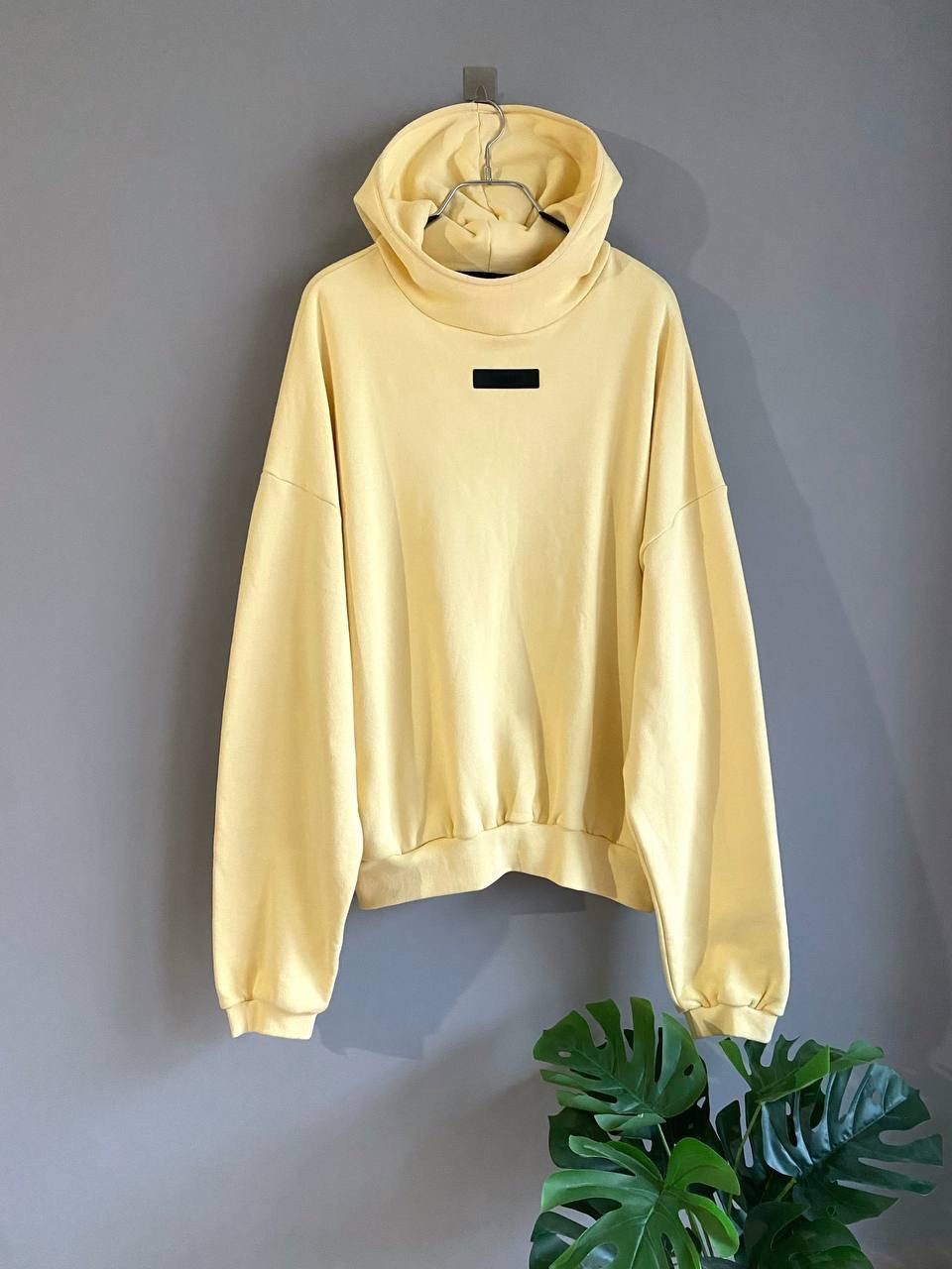 Fear of God Fear Of Good Essential Garden Yellow Pullover Hoodie, Size M Size US M / EU 48-50 / 2 - 1 Thumbnail