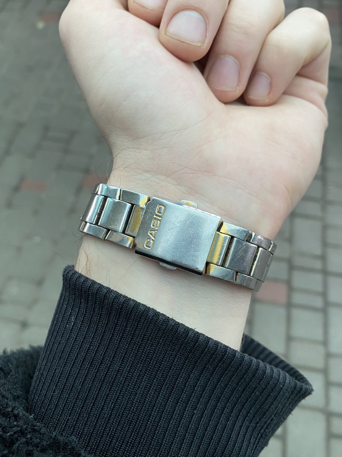 Casio Casio MTP-1234 Watch. Rectangle. Two-Tone. Vintage Size ONE SIZE - 3 Thumbnail
