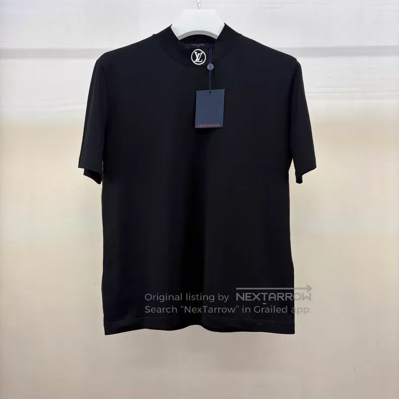 Louis Vuitton Louis Vuitton Neckline monogram embroidered short sleeve Size US S / EU 44-46 / 1 - 1 Thumbnail
