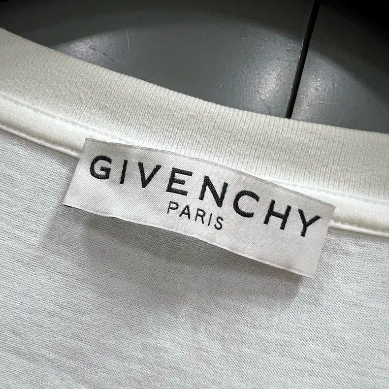 Givenchy Givenchy White Letter Logo Short Sleeve Size US XL / EU 56 / 4 - 3 Thumbnail