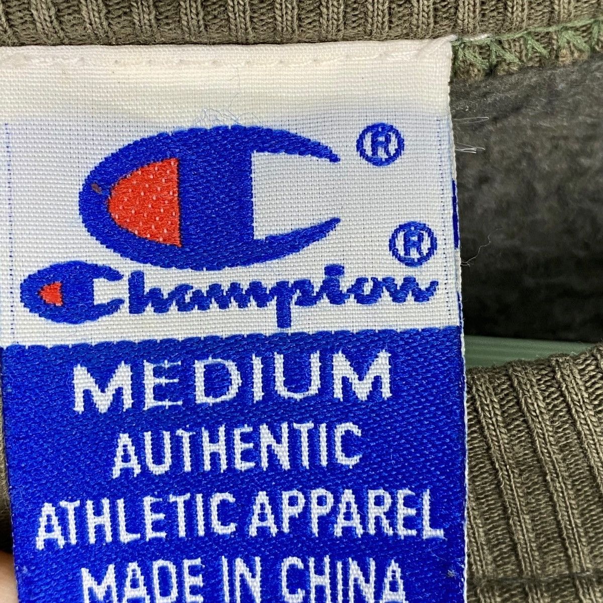 Champion × Vintage Vintage Champion Embroidered Logo Crewneck Sweatshirt Size US M / EU 48-50 / 2 - 5 Thumbnail