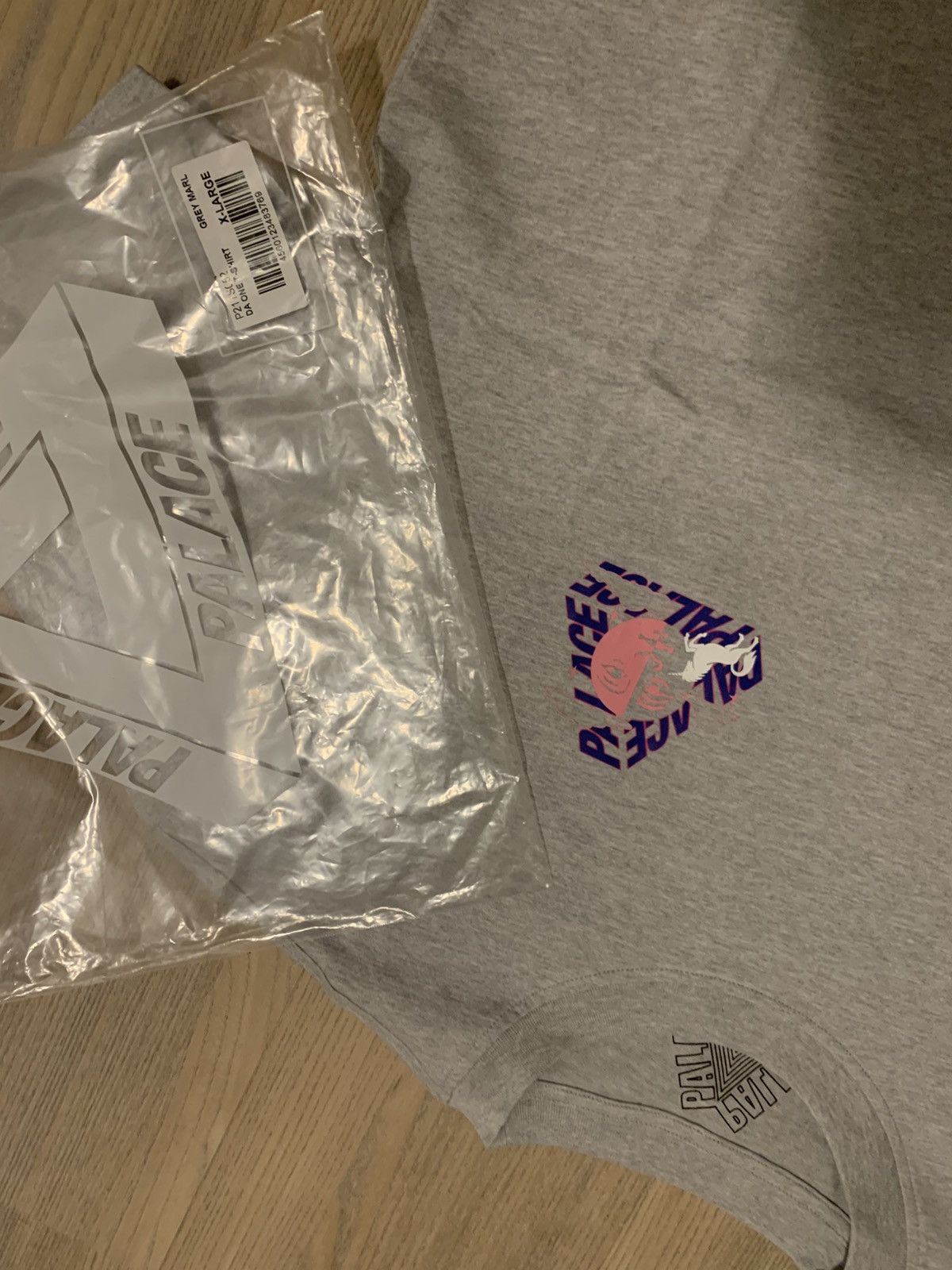 Palace Palace da one unicorn sun dusk til dawn tri ferg Size US XL / EU 56 / 4 - 2 Thumbnail