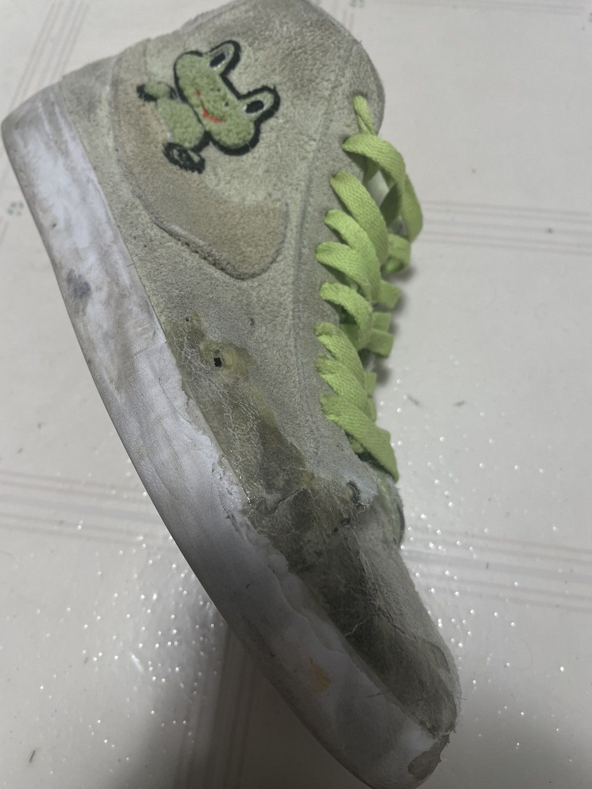 Frog Skateboards × Nike Nike SB Blazer x Frog Skateboards Size US 9 / EU 42 - 3 Thumbnail