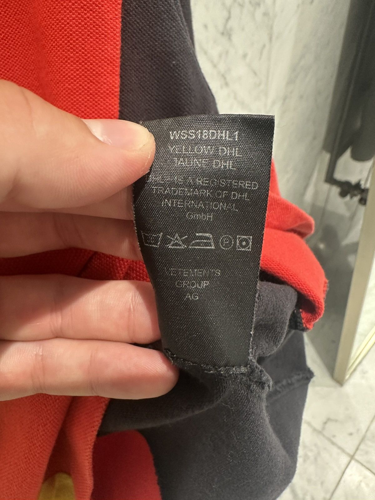 Vetements Vetements x DHL T-Shirt Size US M / EU 48-50 / 2 - 9 Thumbnail