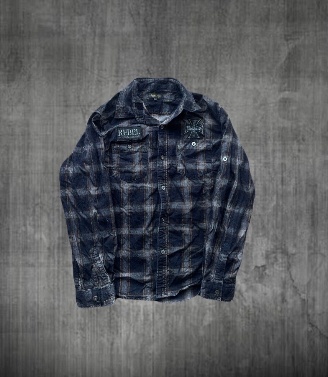 If Six Was Nine 2000s Japanese archive Vkei Patch Plaid Shirts Y2K Size US S / EU 44-46 / 1 - 1 Thumbnail