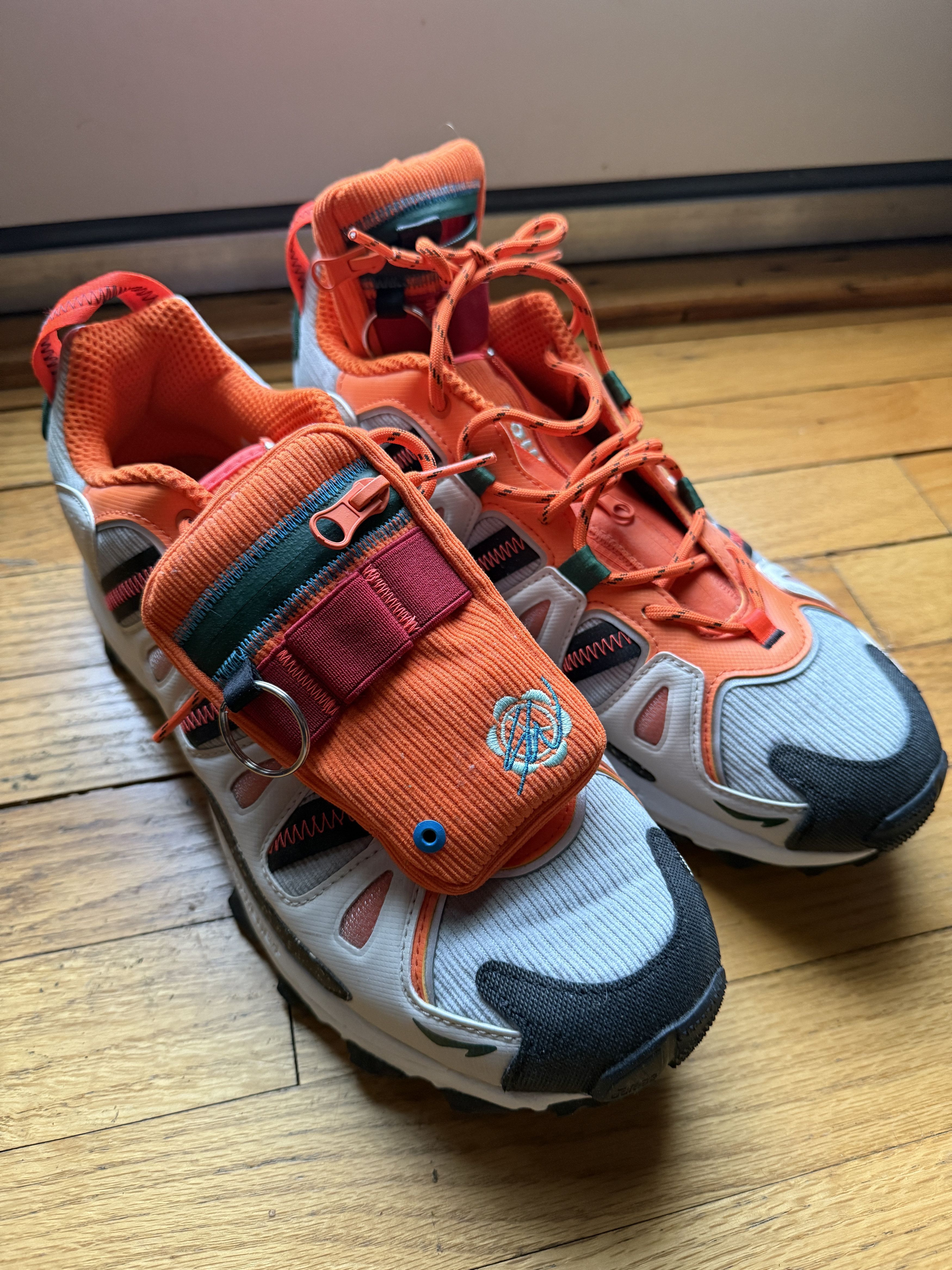 Adidas × atmos Superturf Adventure x Sean Wotherspoon x Atmos Size US 11.5 / EU 44-45 - 3 Thumbnail