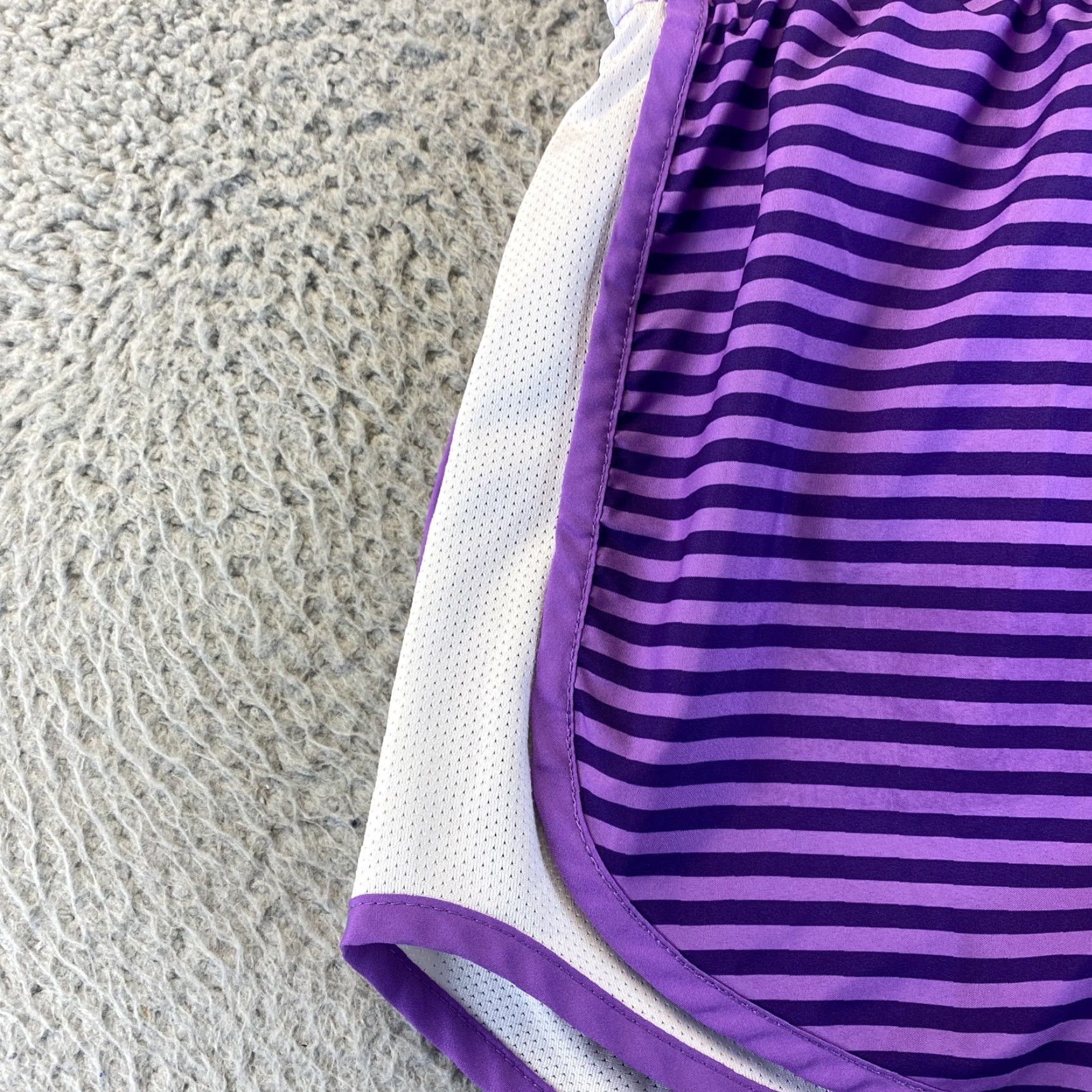 Nike Nike Dri-FIT Running Shorts S Purple White Women's Athletic Activewear Size 28" / US 6 / IT 42 - 5 Thumbnail