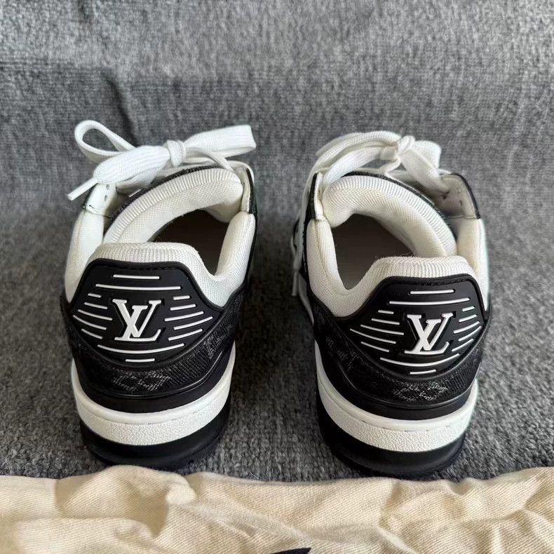 Louis Vuitton Louis Vuitton Trainer Black and White Denim shoes Size US 12 / IT 42 - 5 Thumbnail