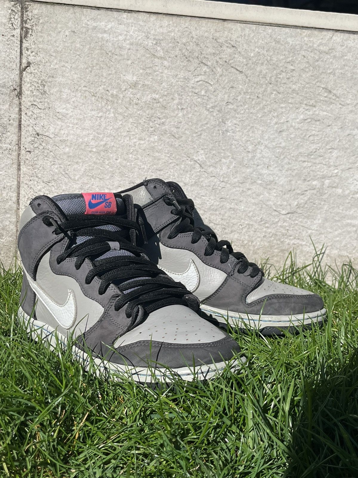 Nike Nike dunk sb Size US 10.5 / EU 43-44 - 2 Thumbnail