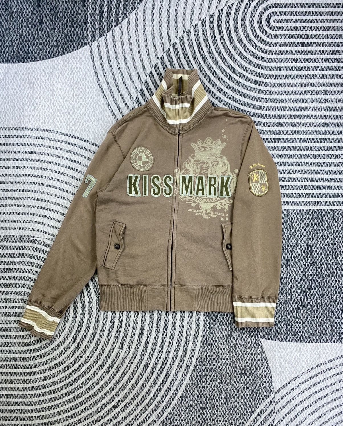 Japanese Brand Vintage Kissmark Big Spellout Patches Fullzip Jacket Size US M / EU 48-50 / 2 - 3 Thumbnail