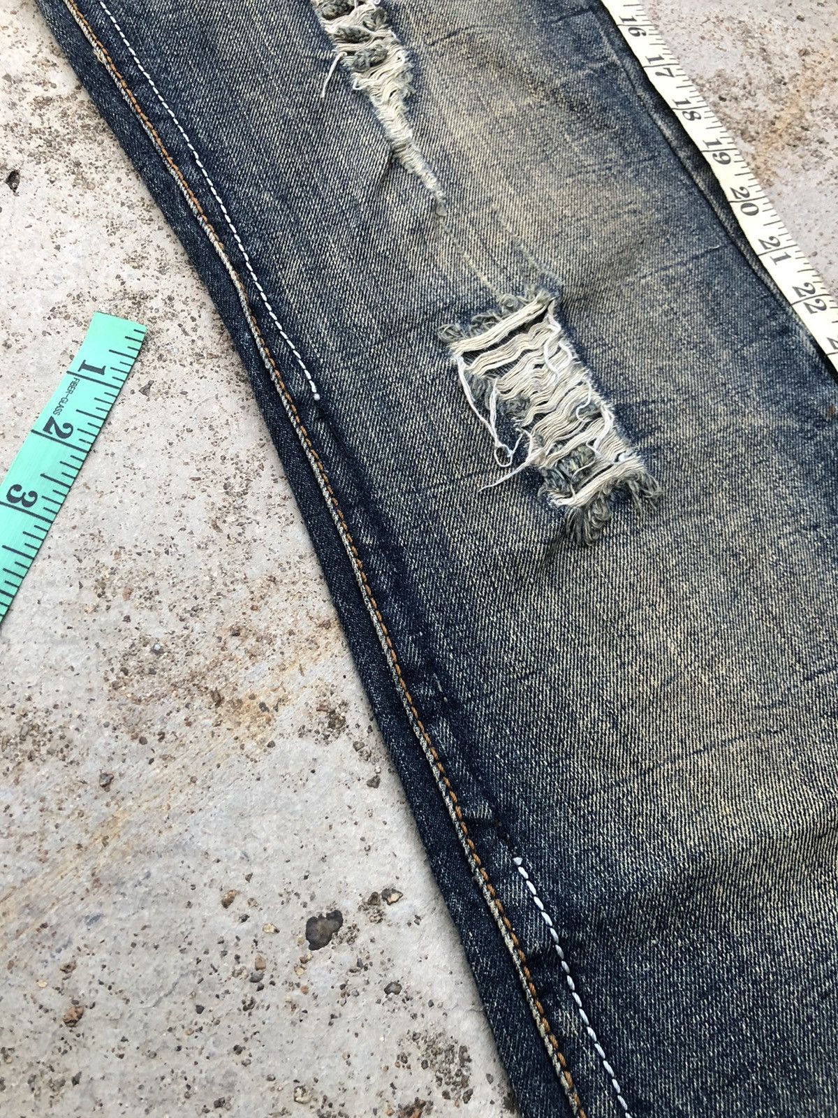 Other BOOTCUT RUSTY DISTRESSED DENIM Size US 30 / EU 46 - 7 Thumbnail