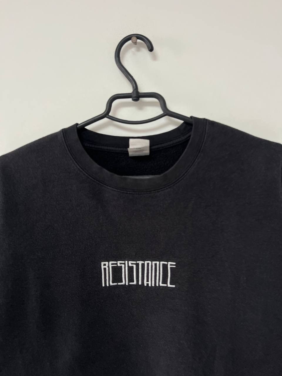 Other Vintage 90's Resistance Movie Fruit Of the Loom Y2K S XL Size US XL / EU 56 / 4 - 15 Thumbnail