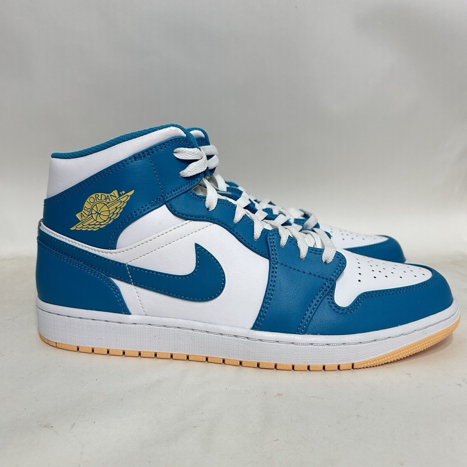 Jordan Brand Nike Air Jordan 1 Mid “Aquatone/Celestial Gold” 2024 Size US 12 / EU 45 - 4 Thumbnail