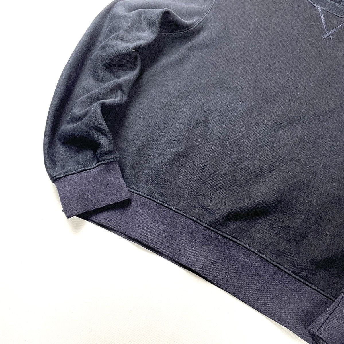 Balenciaga Balenciaga Paris Down Side Logo Crewneck Size US M / EU 48-50 / 2 - 18 Thumbnail