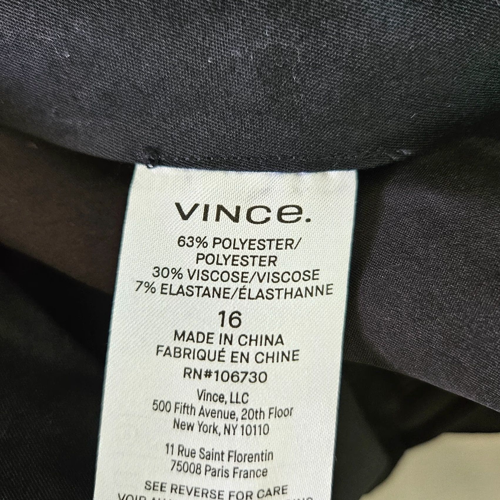 Vince Vince Womens Low Rise Pintuck Shorts Sz 16 Solid Black Bermuda Summer Spring Size 38" / US 16 / IT 52 - 3 Thumbnail