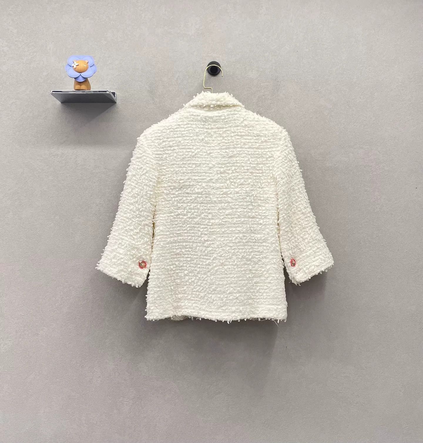 Chanel CHANEL Women's Tweed Lion Head Cardigan Size 36 Size XS / US 0-2 / IT 36-38 - 2 Thumbnail