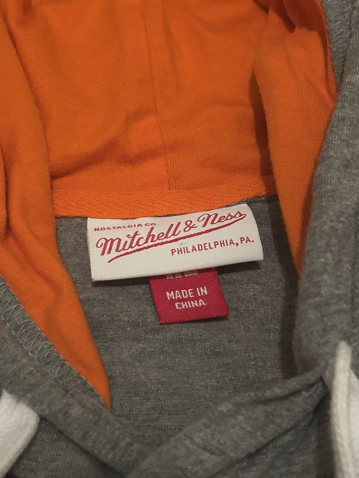 Mitchell & Ness Cleveland Browns The Elf Hoodie XL Retro NFL Brown Orange Size US XL / EU 56 / 4 - 10 Thumbnail