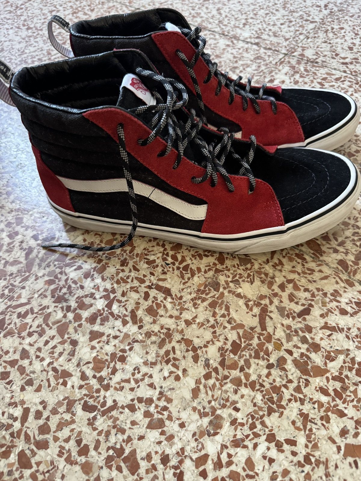 Vans Vans Shoes Size US 10.5 / EU 43-44 - 2 Thumbnail
