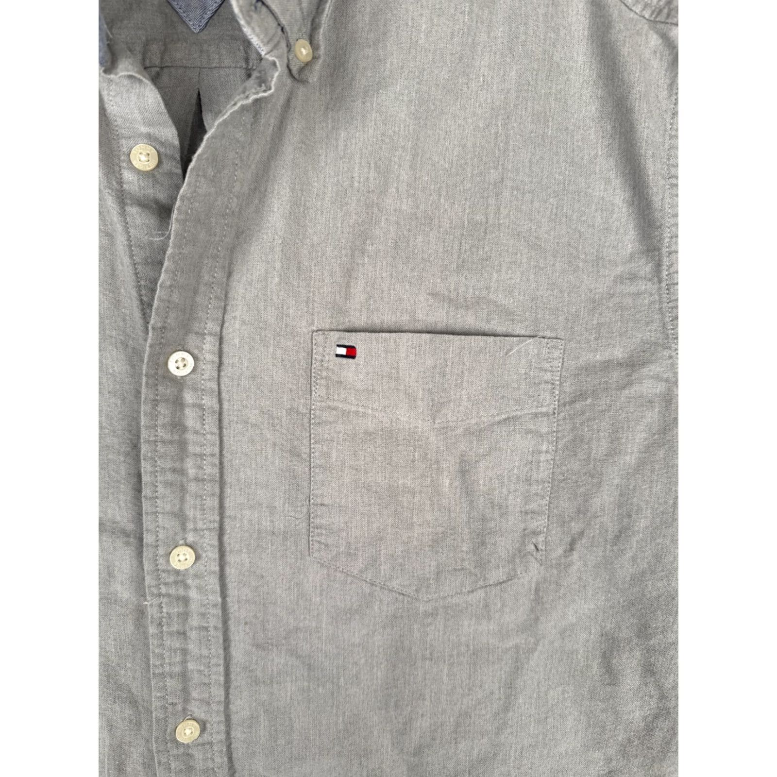 Tommy Hilfiger Tommy Hilfiger Shirt Men Large Gray Button-Up Long Sleeve Pocket Cotton Size US L / EU 52-54 / 3 - 6 Thumbnail