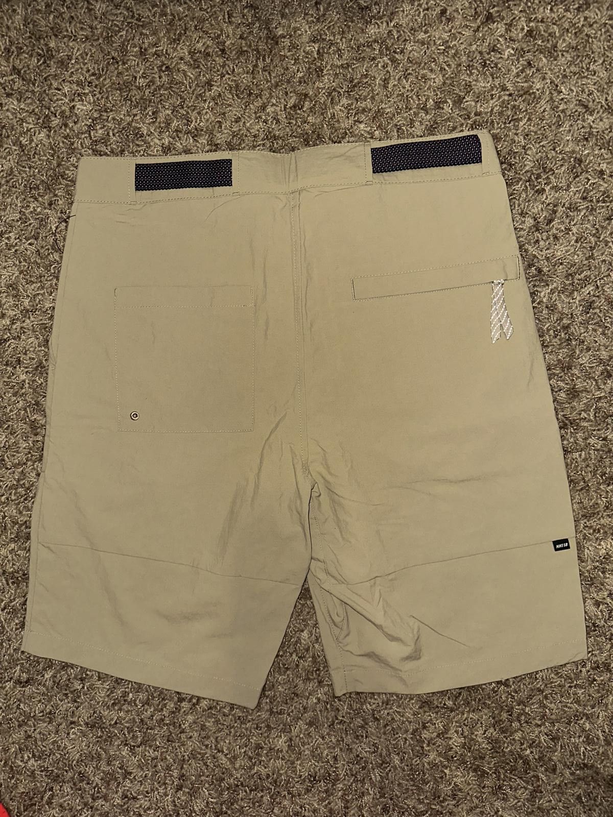 Nike Nike Men’s SB Everett Woven Skateboarding Short Size US 28 / EU 44 - 6 Thumbnail
