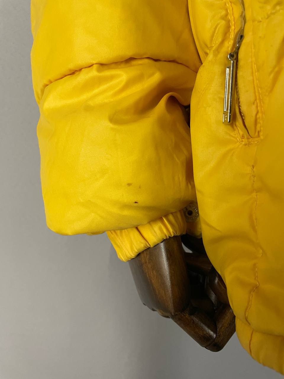 Moncler Moncler Down Jacket Grenoble Yellow Vintage 1990s Size US XL / EU 56 / 4 - 8 Thumbnail