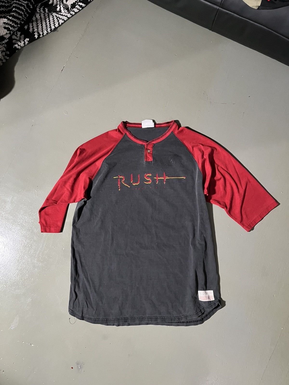 Other Vintage Rush “Vapor Trails” Raglan Henley Size US XL / EU 56 / 4 - 1 Thumbnail