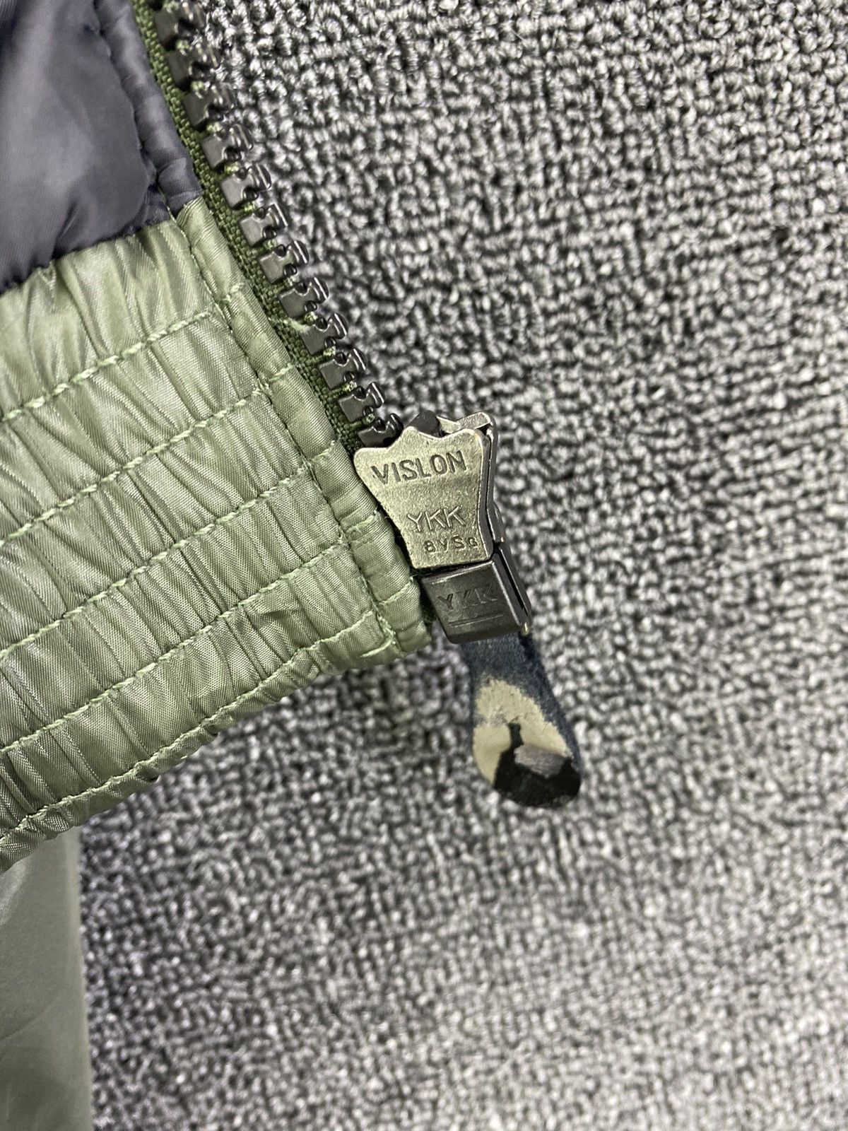 Avirex × Vintage Vintage Avirex Us Air Force Down Jacket Size US XL / EU 56 / 4 - 17 Thumbnail