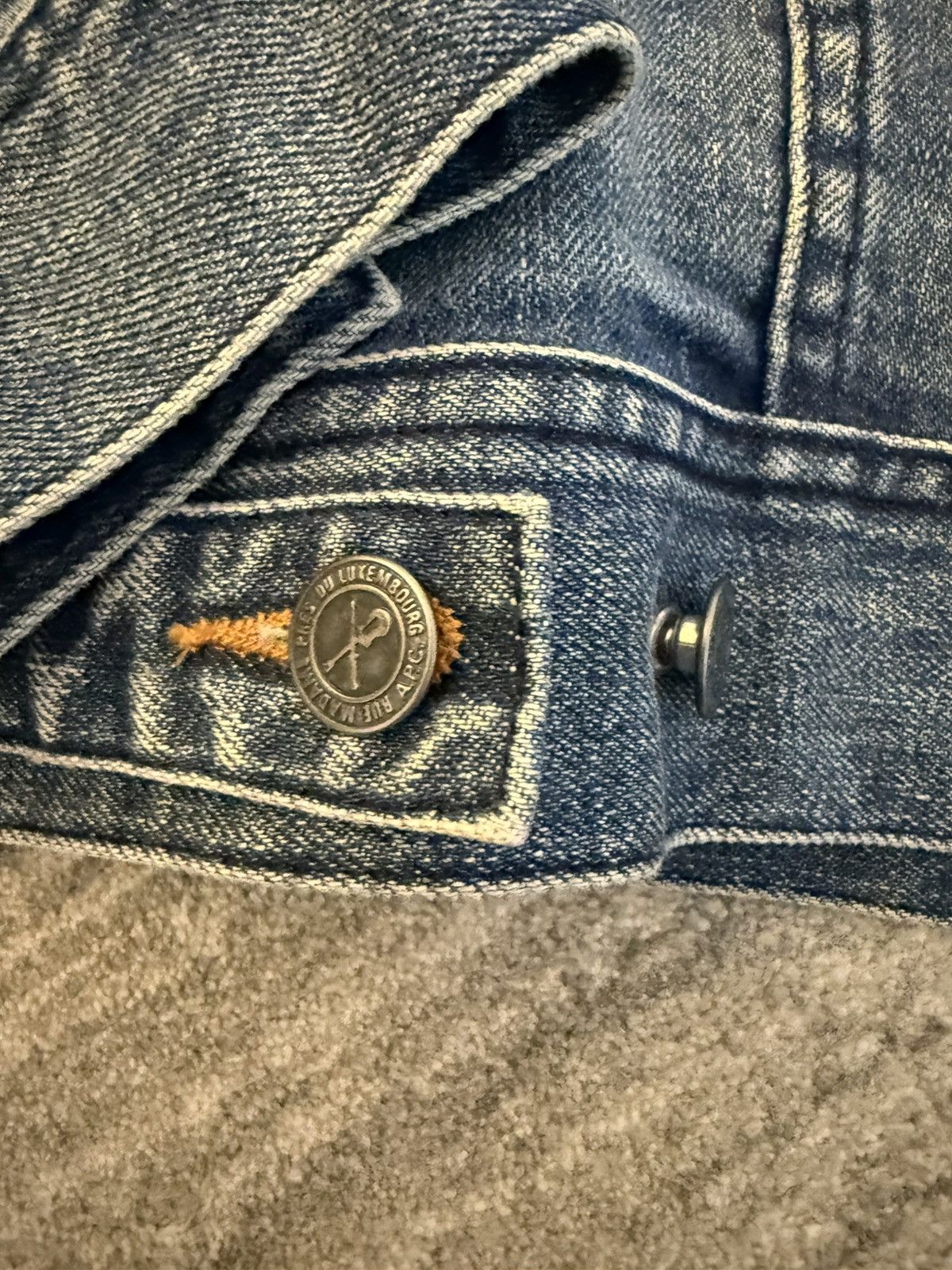 A.P.C. A.P.C. Denim Jacket — Indigo/Mid-Blue Wash Size US M / EU 48-50 / 2 - 9 Thumbnail