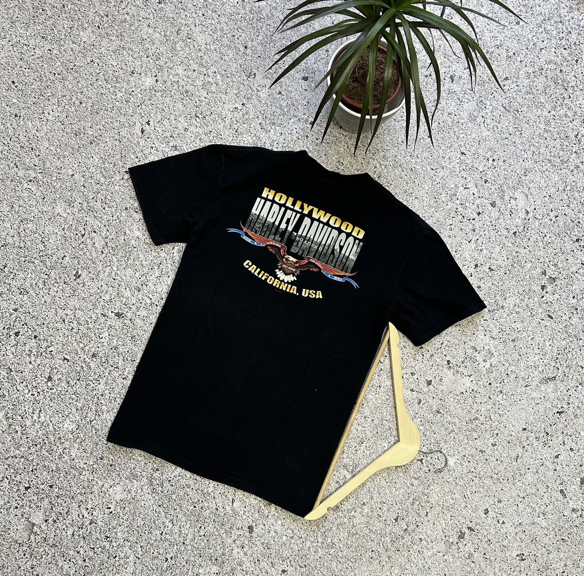Band Tees × Harley Davidson × Vintage Vintage 2011 Harley Davidson Sex Woman Wash Bike Y2K T-Shirt Size US L / EU 52-54 / 3 - 2 Thumbnail