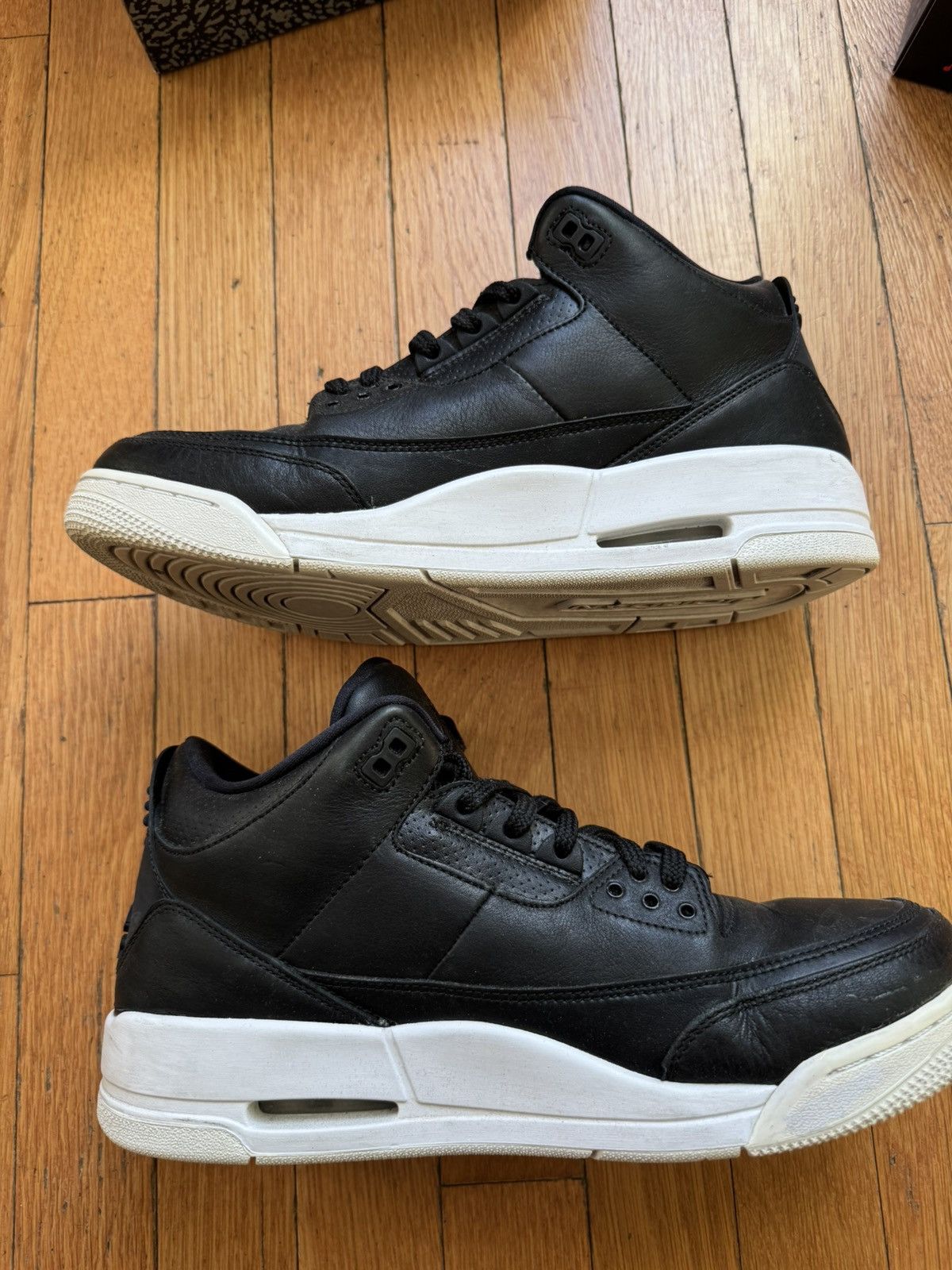Jordan Brand Air Jordan 3 Cyber Monday 2016 Size US 10 / EU 43 - 2 Thumbnail