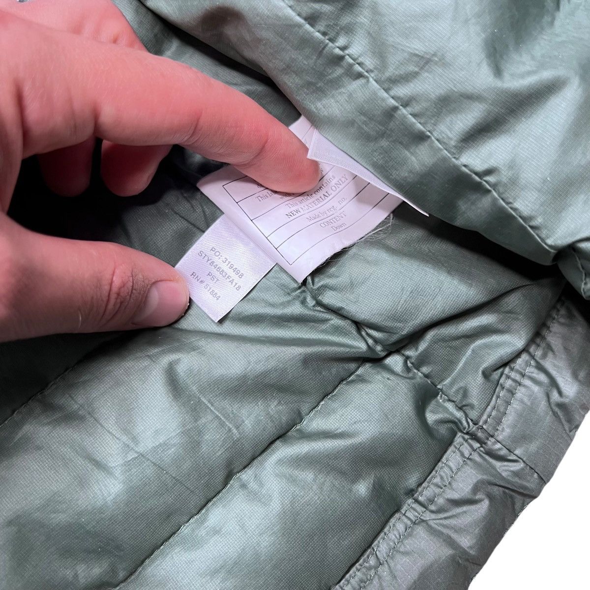 Patagonia Patagonia Women’s STY84683 Down Green Full Zip Puffer Jacket Size XXS / US 00 / IT 34 - 11 Thumbnail