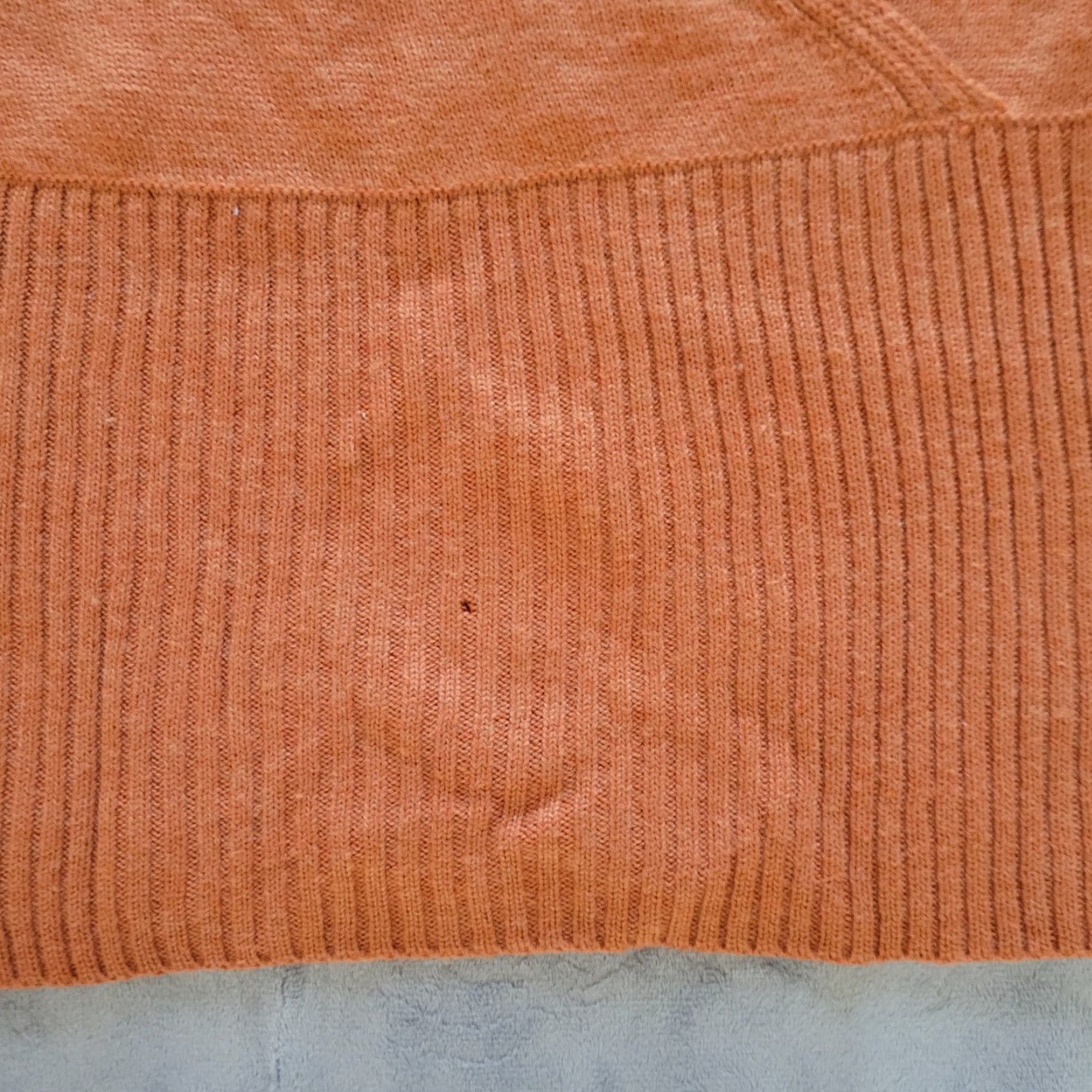Vintage Beretti Sweater Top Womens Large Orange Merino Wool Long Sleeve V Neck Career Size L / US 10 / IT 46 - 7 Thumbnail