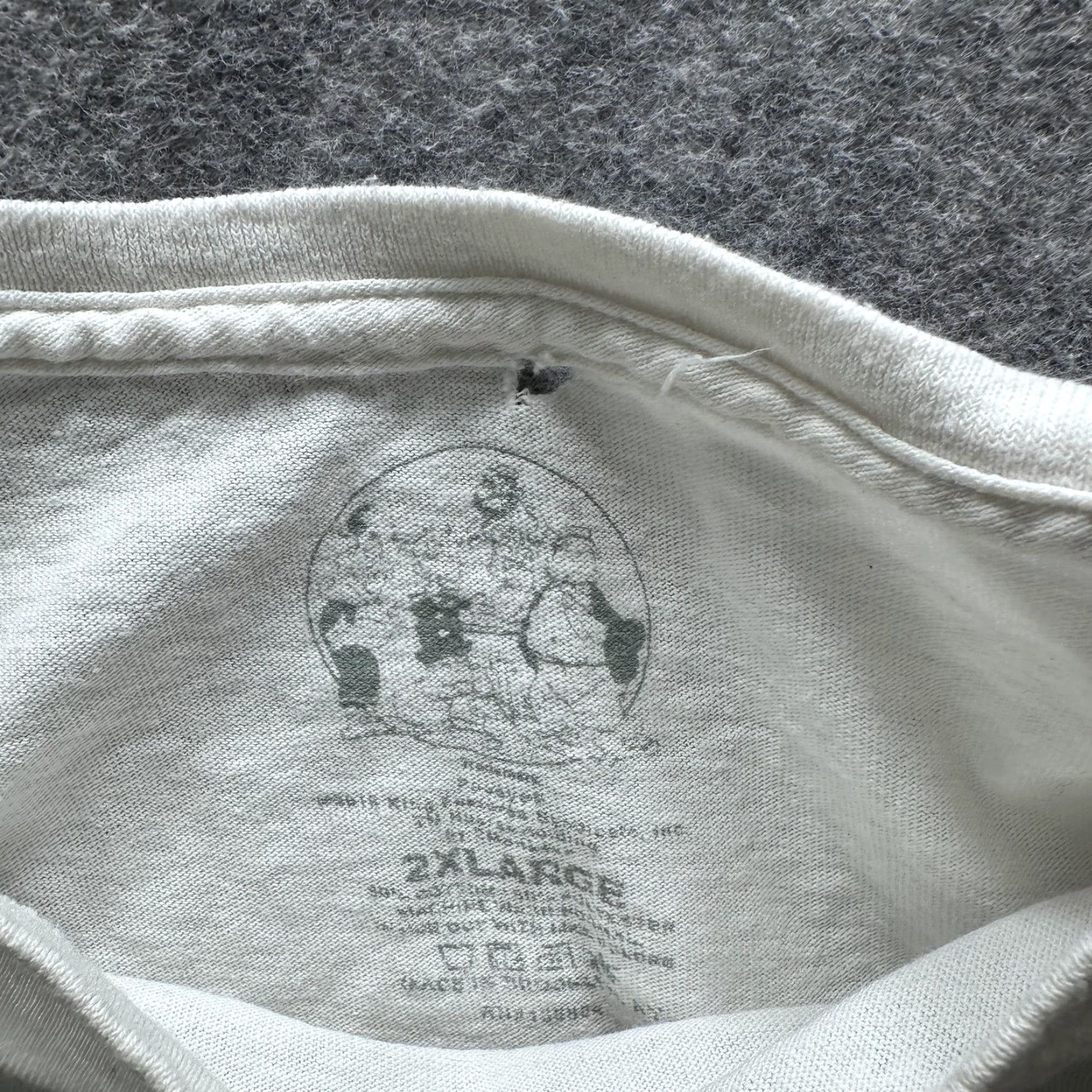 Doublet Popeye Shirt Mens 2XL White Japanese Anime Graphic Tee Double Sided Tagless Size US XXL / EU 58 / 5 - 4 Thumbnail