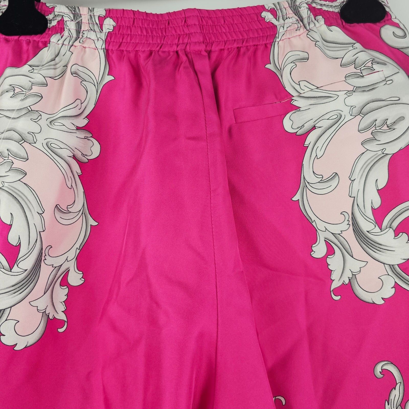 Versace VERSACE Pink Baroque Silk Shorts New Size IT48/M Size US 32 / EU 48 - 4 Thumbnail