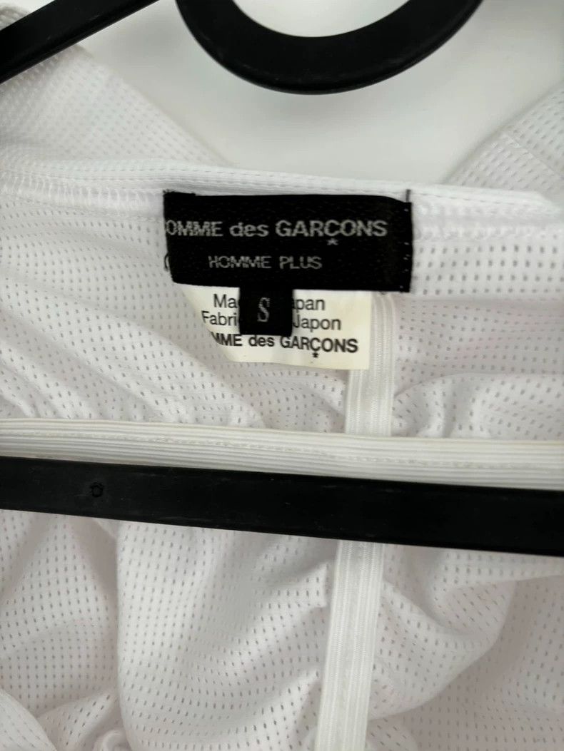 Comme des Garcons Comme Des Garcons Men's White Pleated Shirt Size US S / EU 44-46 / 1 - 3 Thumbnail