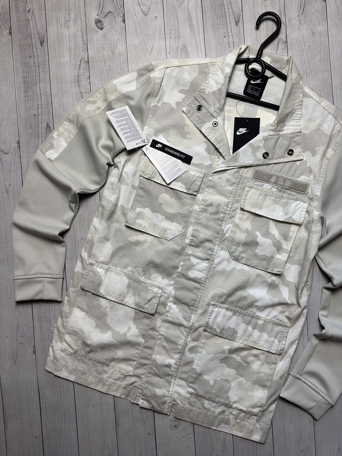 Nike × Vintage Nike NSW jacket overshot camo white box logo size S/M Size US S / EU 44-46 / 1 - 3 Thumbnail