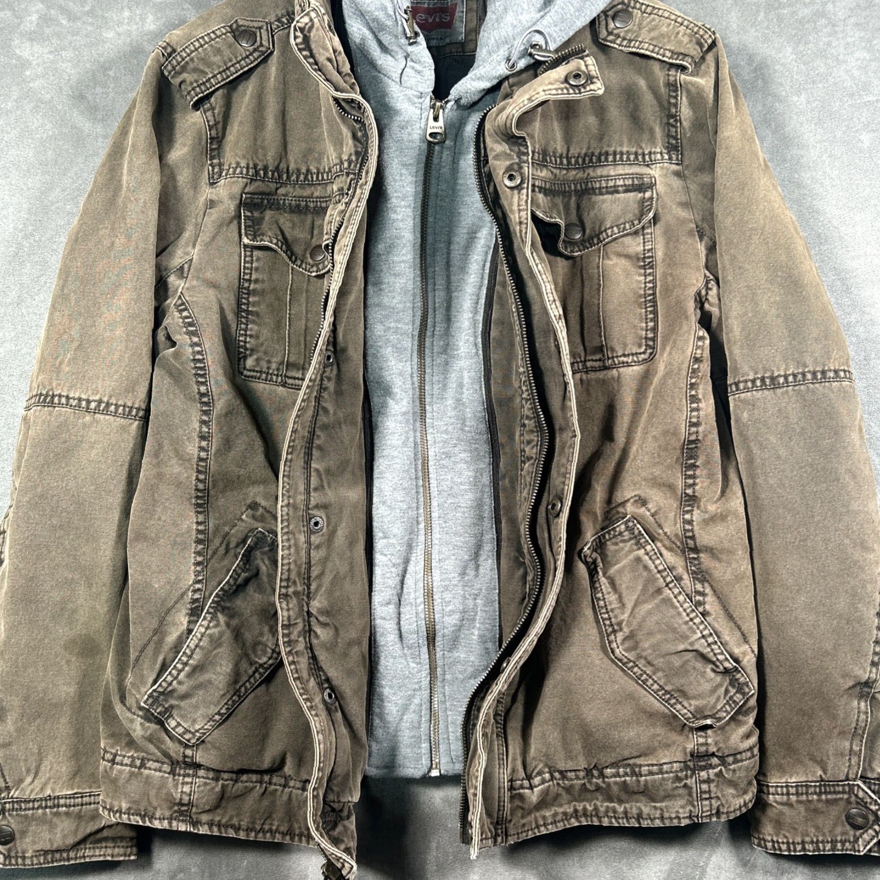 Levi's VINTAGE Levi's Trucker Jacket Mens S Military Jacket Reversible Hoodie Wind-Resistant Brown Size US S / EU 44-46 / 1 - 5 Thumbnail