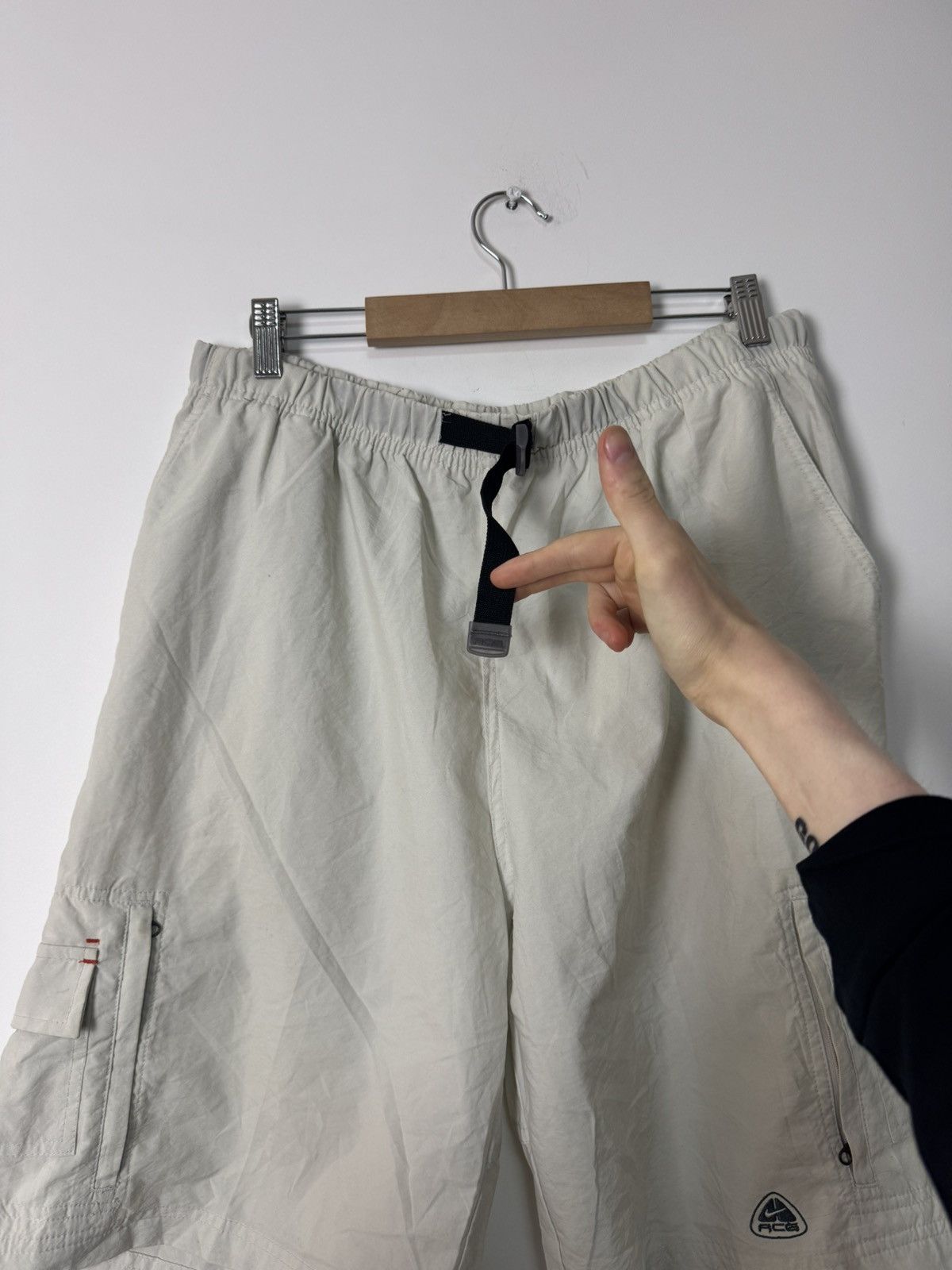 Nike Nike ACG Cargo white shorts with belt Gorpcore Outdoor style Size US 34 / EU 50 - 8 Thumbnail