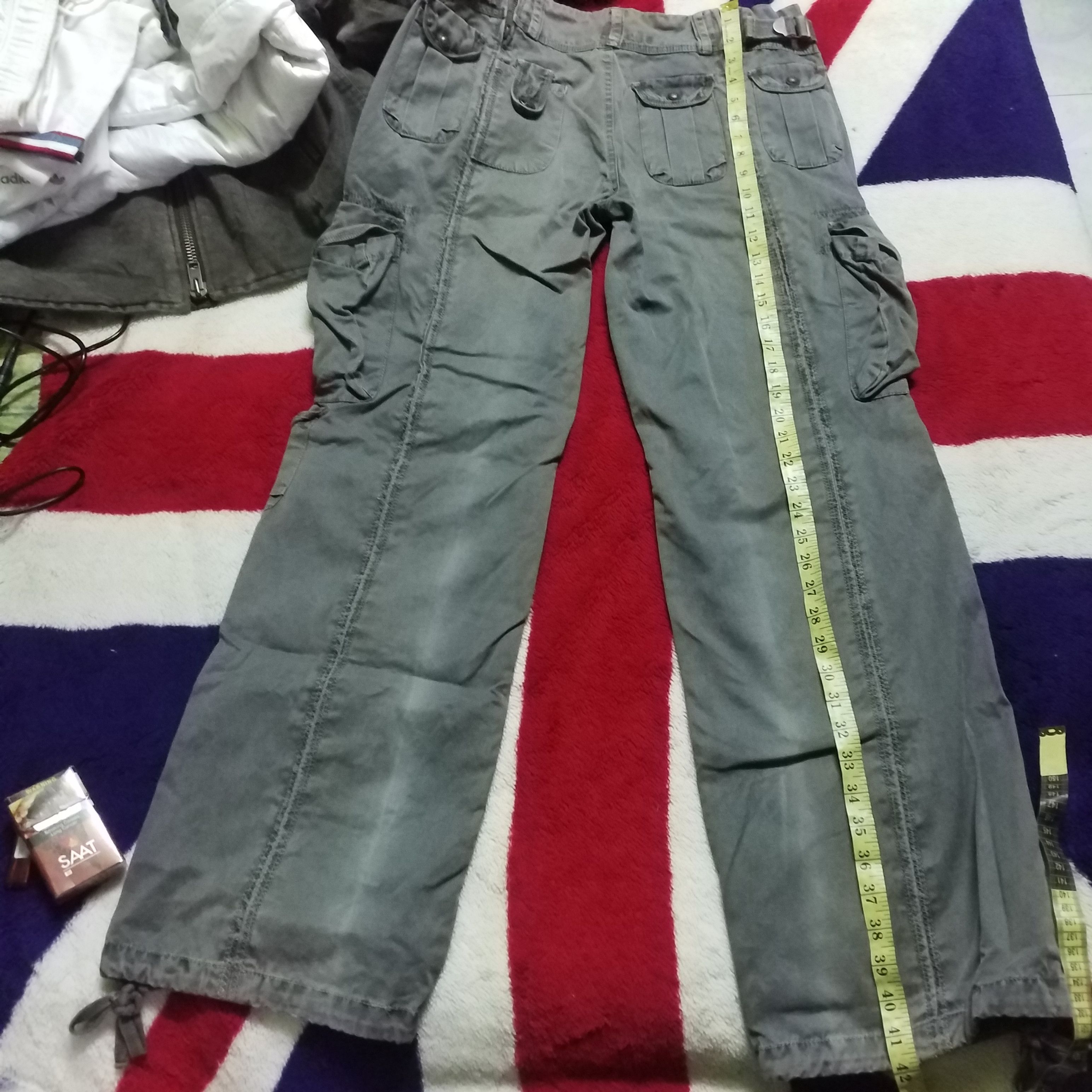 Japanese Brand LOW RISE CARGO MULTI POCKET ARMY BONDAGE STYLE Size 36" / US 14 / IT 50 - 7 Thumbnail