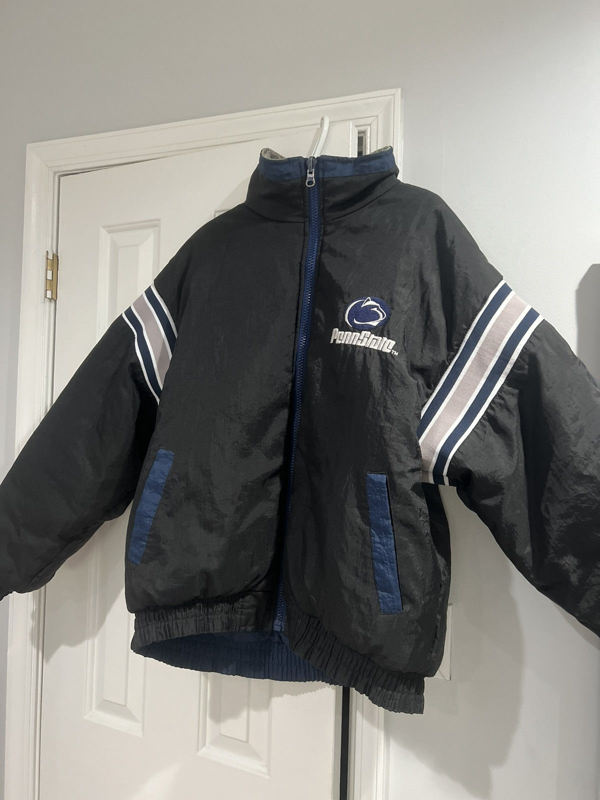 Vintage Vintage Reservable Penn State Embroidered Logo Puffer Jacket Size US L / EU 52-54 / 3 - 1 Thumbnail